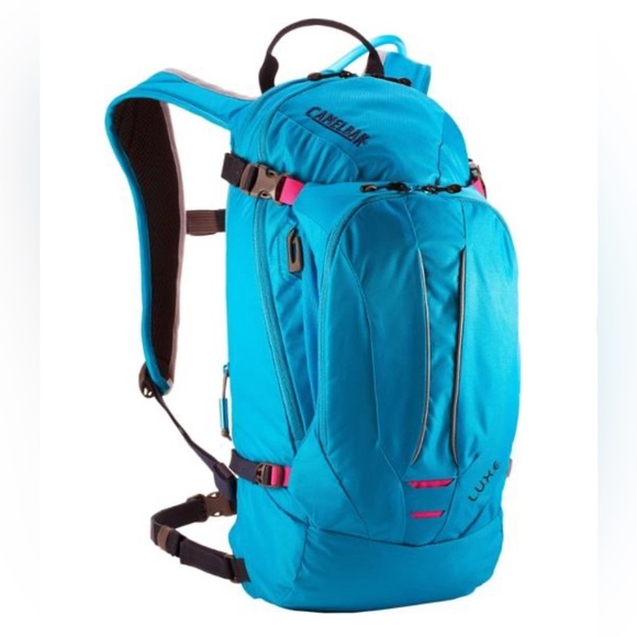 Camelbak LUXE 3L Hydration Backpack - Picture 2 of 8